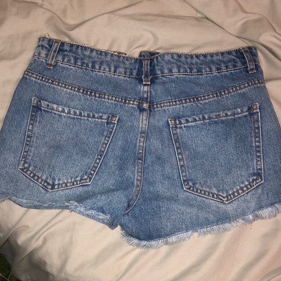 Forever 21 Jean shorts - Picture 2 of 3